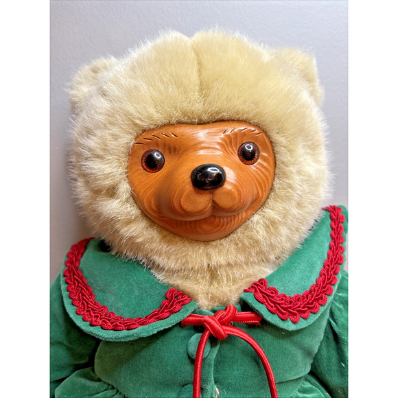 Limited Edition ROBERT RAIKES “KATHIE” 16 Limited Edition ROBERT RAIKES “KATHIE” 16\